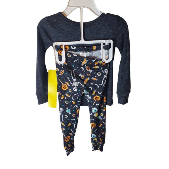 Trick or Treat Sleep 2T Glow in the Dark Halloween Skeleton Pajama Set, NWT - Picture 3 of 6